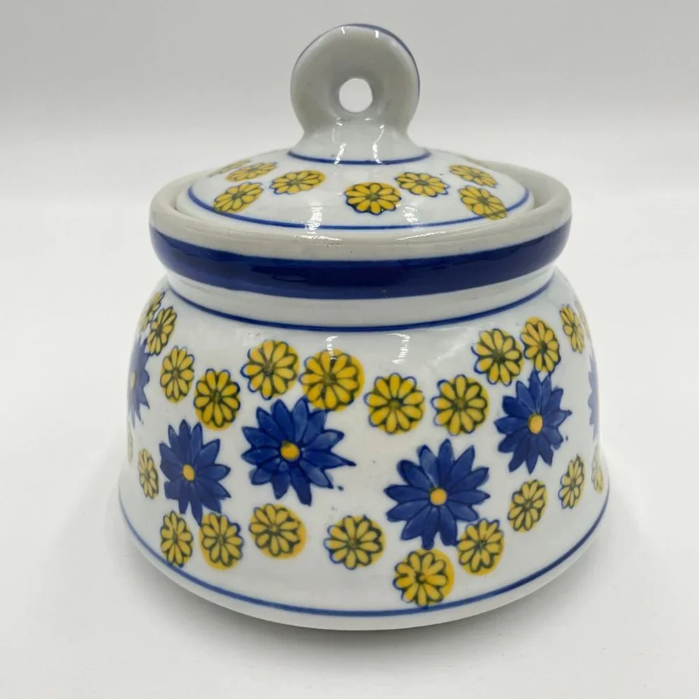 Vintage Jar‎ Small Floral Lid Keepsakes Ceramic White Blue Yellow Daisies Signed